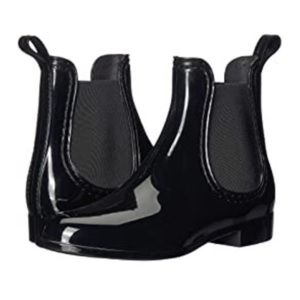 Like new Report Chelsea boots (worn once!)